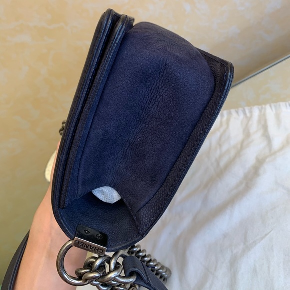 Sold.Chanel Caviar Nubuck Leather Old Medium Boy - Picture 11 of 13